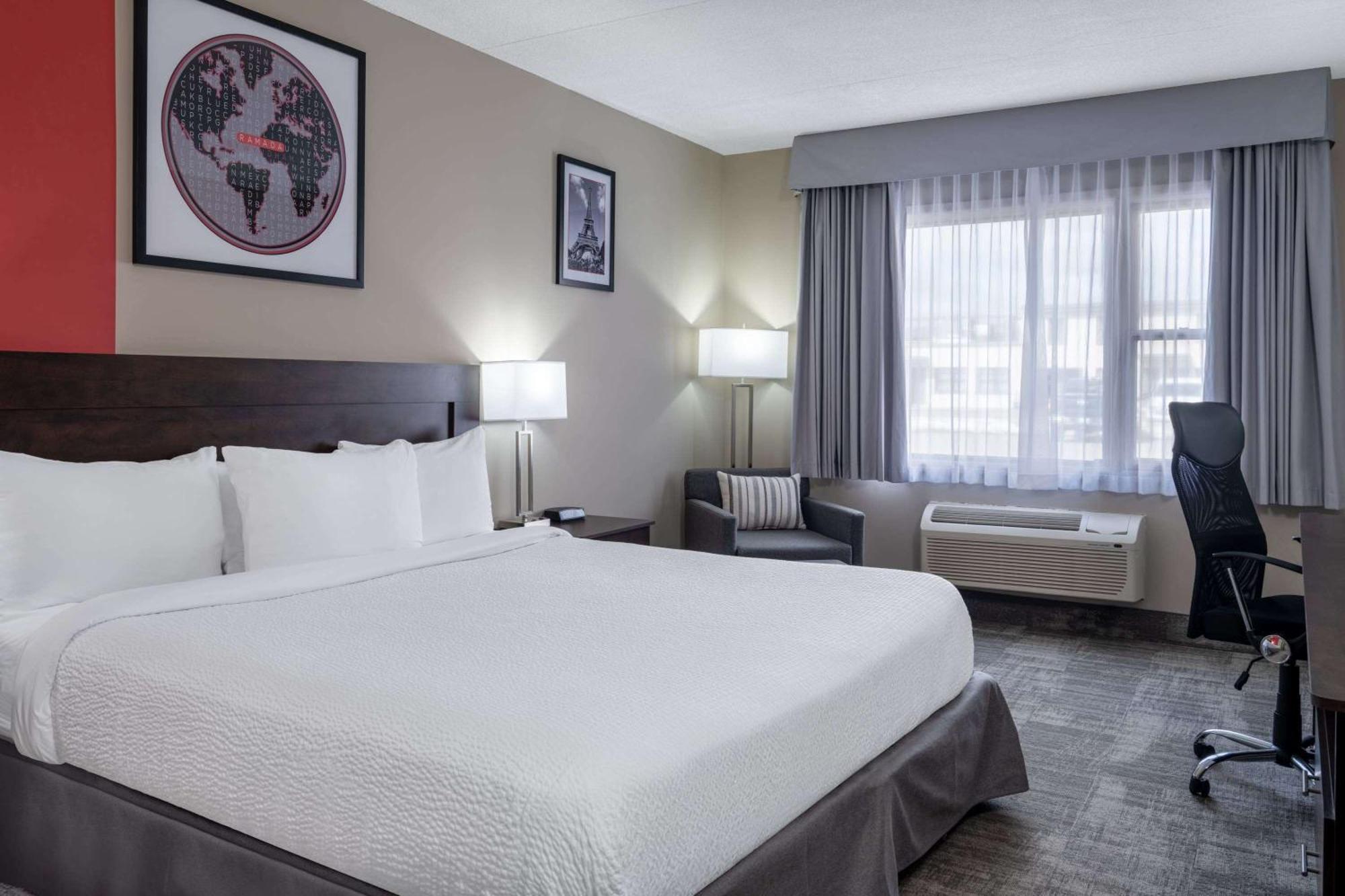 Ramada By Wyndham Thunder Bay Airlane Hotel מראה חיצוני תמונה